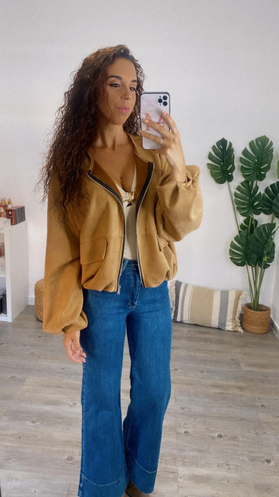 BOMBER ANTELINA MARÍA CAMEL